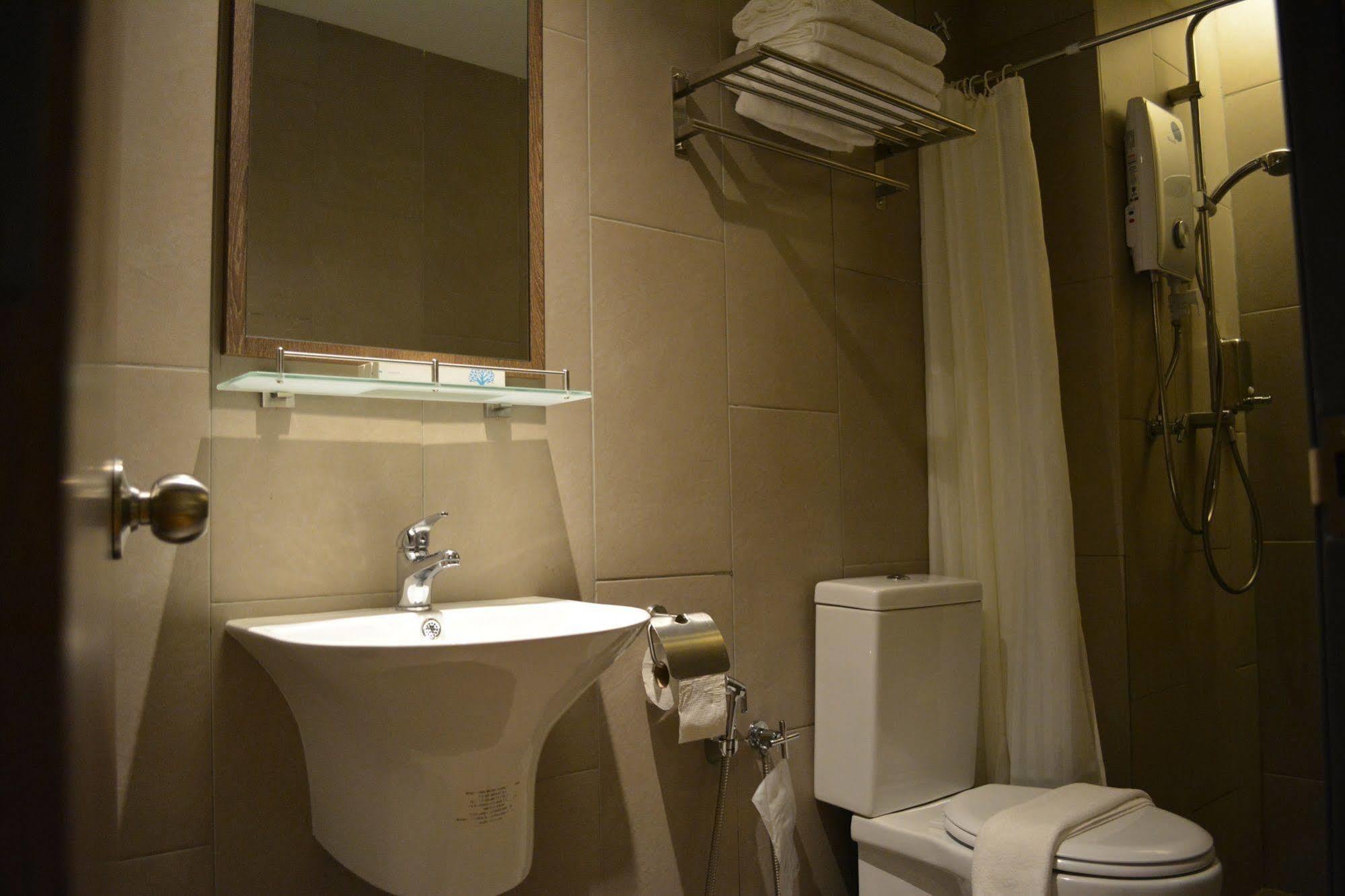 Go Hotel Subang Jaya Luaran gambar