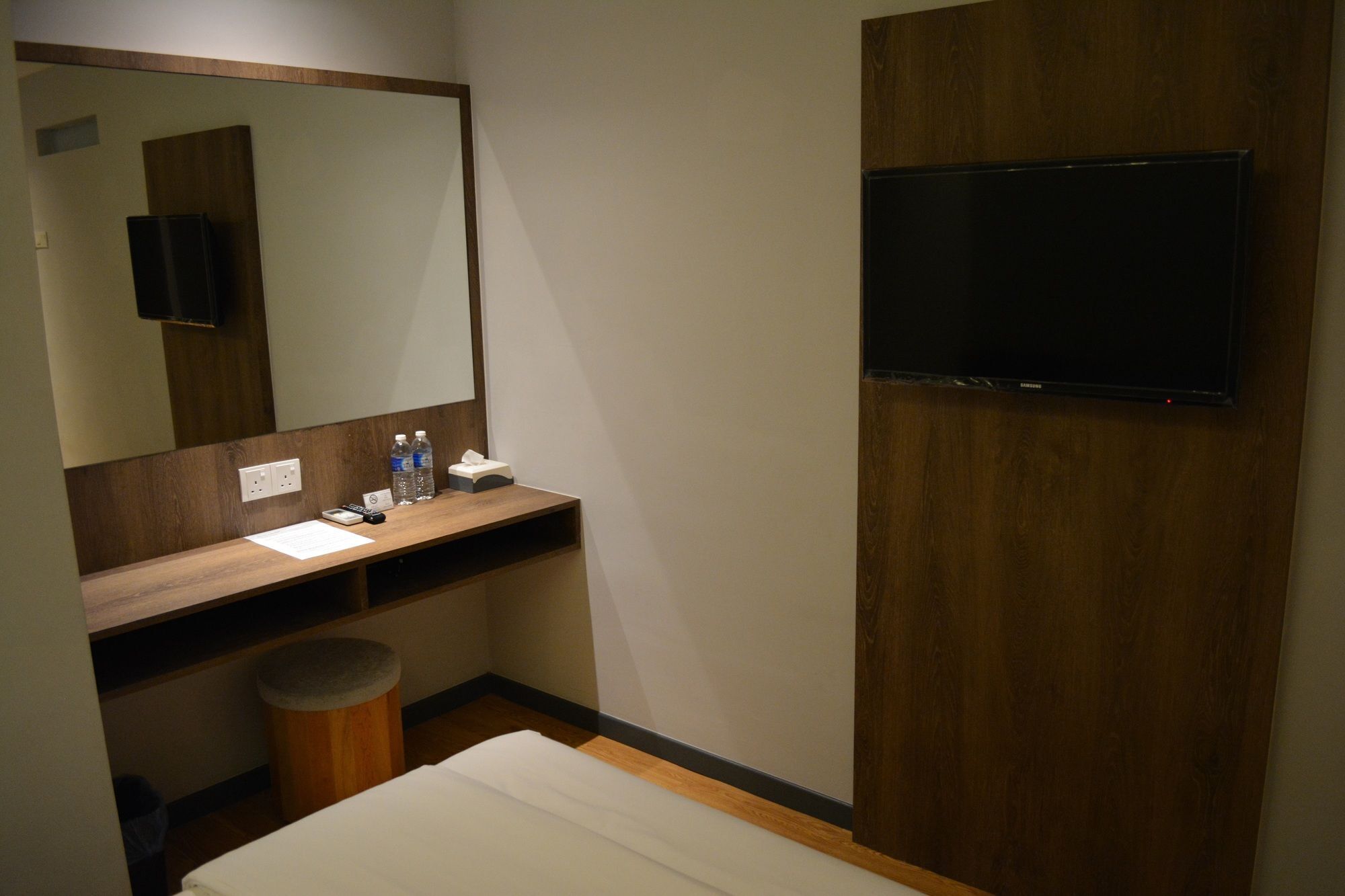 Go Hotel Subang Jaya Luaran gambar