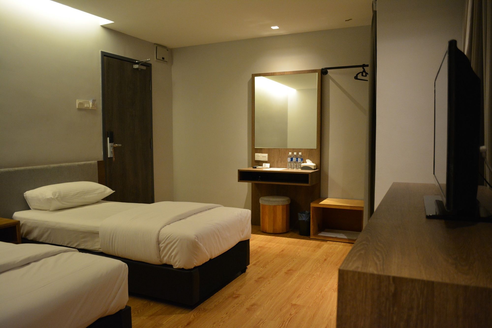 Go Hotel Subang Jaya Luaran gambar