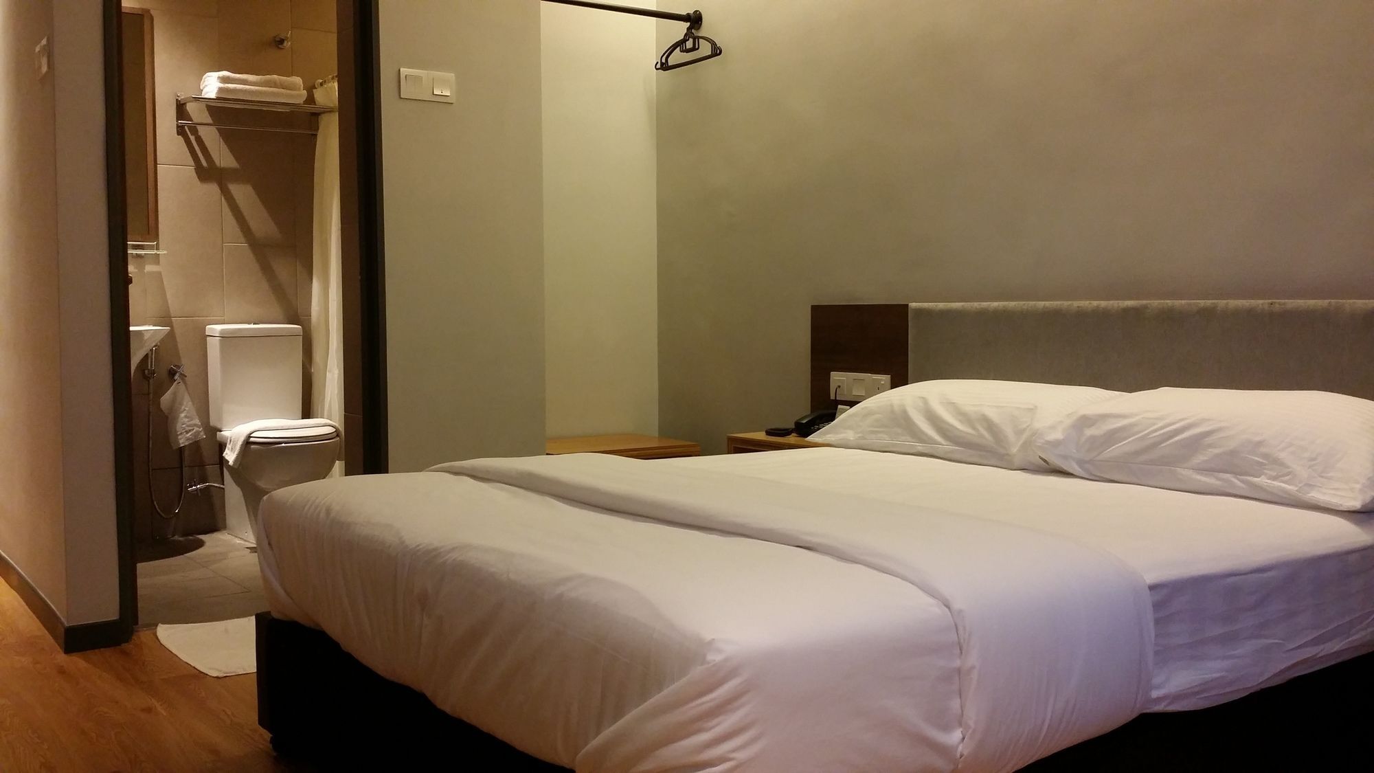Go Hotel Subang Jaya Luaran gambar